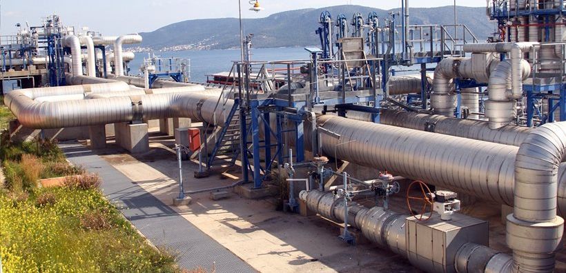 Τρόικα προς ΔΕΗ: Μπορείς να μειώσεις τα τιμολόγια στη βιομηχανία επειδή έχει μειωθεί το κόστος σου