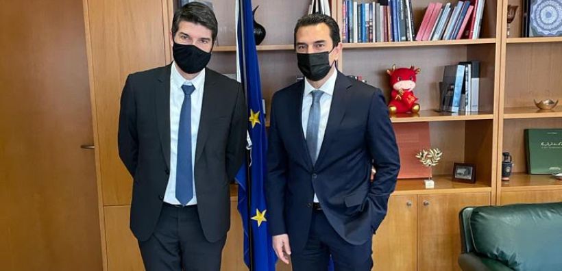 Συνεργασία ΥΠΕΝ με Citroen και γαλλικές επιχειρήσεις για τη δημιουργία ενός ακόμα κλιματικά ουδέτερου ελληνικού νησιού
