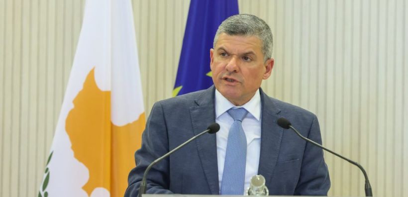 Παπαναστασίου: Τις επόμενες μέρες η έκθεση για το τερματικό στο Βασιλικό