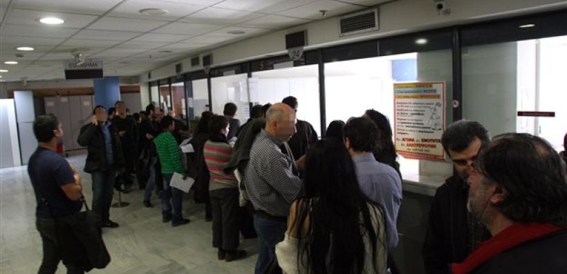 Πιθανή ολιγοήμερη παράταση για τα τέλη κυκλοφορίας