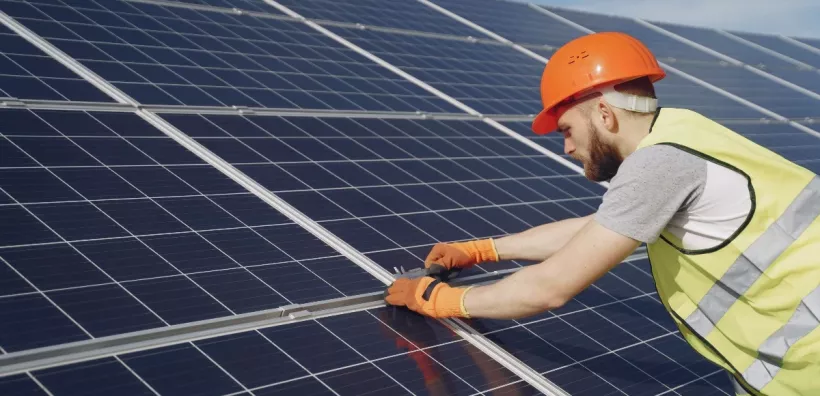 Νομοσχέδιο ΥΠΕΝ: Και το 2023 ταρίφες εκτός διαγωνισμών για «μικρά» έργα – Προθεσμίες σύμβασης σύνδεσης για τα «βαλτωμένα» πρότζεκτ – Οριστικό τέλος στο κομφούζιο με τα πολύγωνα εξαιρούμενων σταθμών 