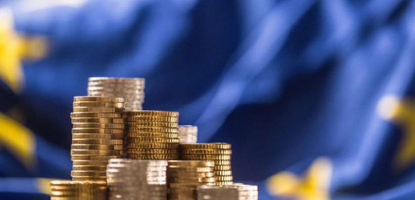 Αναθεώρηση του Ταμείου Ανάκαμψης: Το μαχαίρι στις μπαταρίες του τρίτου διαγωνισμού και τι συζητείται για τον Πρίνο - Το SPV για τα offshore και πόσο χαμηλώνει ο πήχης στα «Εξοικονομώ»