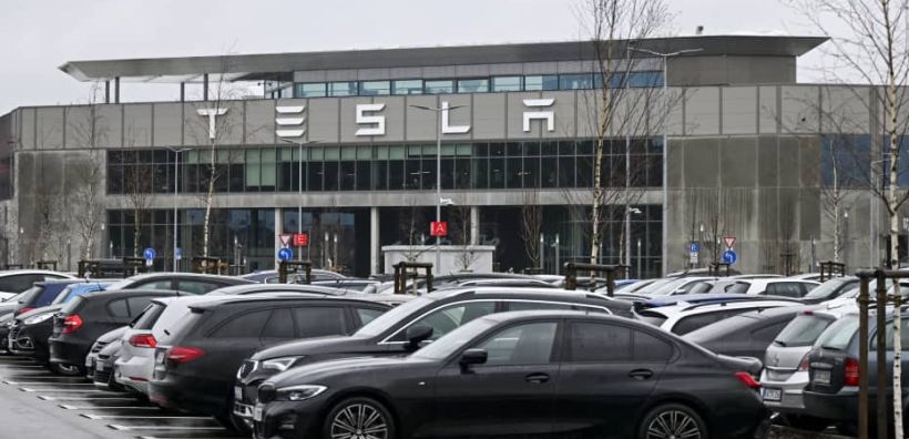 Ακροαριστερή γερμανική οργάνωση ανέλαβε την ευθύνη για το "σαμποτάζ" που σταμάτησε την λειτουργία του εργοστασίου της Tesla