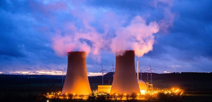 Bloomberg: Η Ευρώπη εξαρτάται ακόμη από τα ρωσικά πυρηνικά καύσιμα