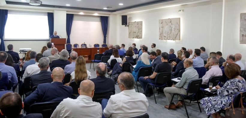 ΣΕΧΒ: Η Ελλάδα μπορεί να κερδίσει μερίδια στα χημικά αξιοποιώντας το κενό που έχει δημιουργηθεί σε άλλες χώρες