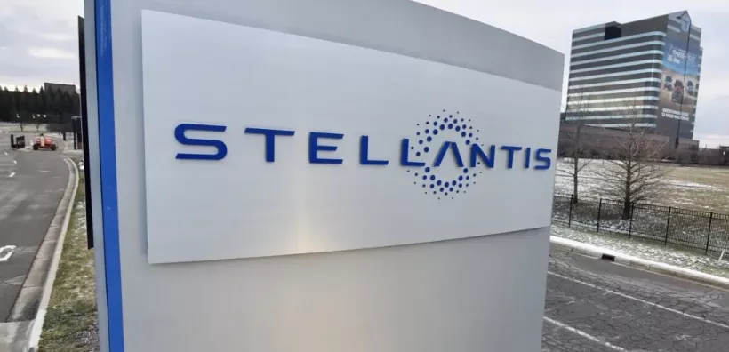 Stellantis: Μεγάλο deal με κινέζικο όμιλο για την παραγωγή μπαταριών λιθίου 