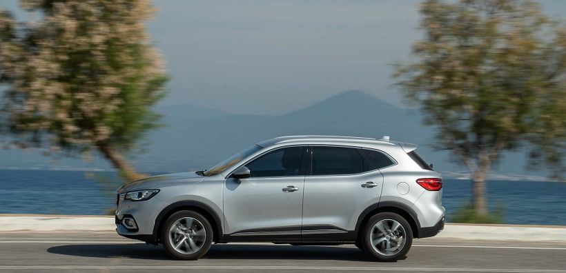 Γιατί αυξάνονται τόσο πολύ οι πωλήσεις των plug-in υβριδικών αυτοκινήτων