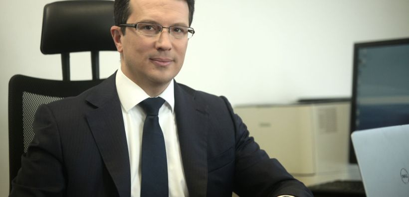 Ρ. Λαμπίρης: Ιστορική ευκαιρία για δομικές μεταρρυθμίσεις με τα κεφάλαια του Ταμείου Ανάκαμψης – Ψηφιοποίηση και αειφορία οι προτεραιότητες 