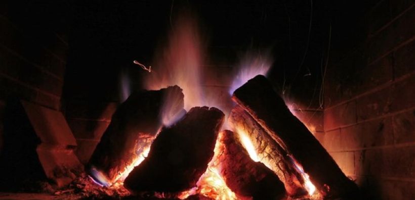Συστάσεις της Διεύθυνσης Περιβάλλοντος της Περιφέρειας Θεσσαλίας για περιορισμό στη χρήση τζακιών και ξυλόσομπων