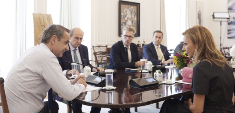 Οι προοπτικές απανθρακοποίησης των θαλάσσιων μεταφορών και ο ρόλος της Ελλάδας, στη συνάντηση Μητσοτάκη - εφοπλιστών
