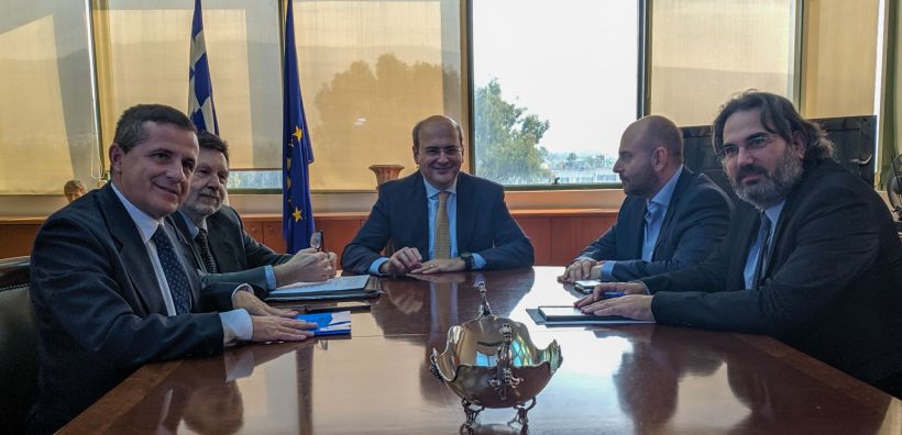 Χατζηδάκης: Δεδηλωμένη η βούληση της κυβέρνησης για ένα νέο κύκλο "Εξοικονομώ κατ'οίκον"