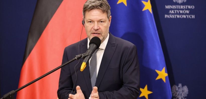Χάμπεκ: "Δυστυχώς χρειαζόμαστε ακόμα το ρωσικό φυσικό αέριο"