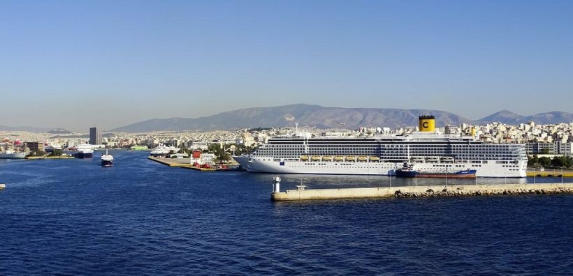 ΙΟΒΕ: Η εφαρμογή των μέτρων για μείωση των εκπομπών ρύπων μπορεί να αυξήσει το κόστος λειτουργίας της εγχώριας ακτοπλοΐας