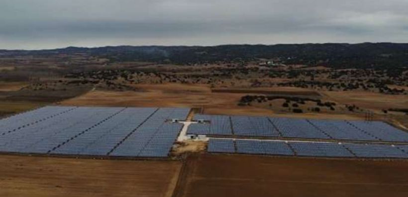 JinkoSolar και juwi Hellas SA υλοποιούν δύο φωτοβολταϊκά 14 MW σε Καρδίτσα και Λαγκαδά