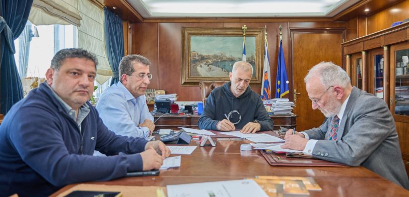 Μνημόνιο Συνεργασίας του UNAI Hub SDG7 με τον Δήμο Πειραιά