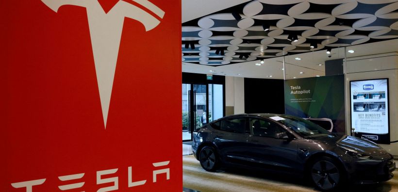 Pop-up κατάστημα στη Θεσσαλονίκη εγκαινίασε η Tesla – Μέσα στο 2024 η κάλυψη του εθνικού δικτύου με ταχυφορτιστές
