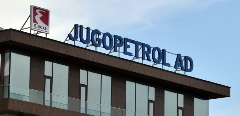 “Πρασινίζουν” με φωτοβολταϊκά 12 πρατήρια της Jugopetrol, θυγατρικής της HELLENiQ Energy στο Μαυροβούνιο 