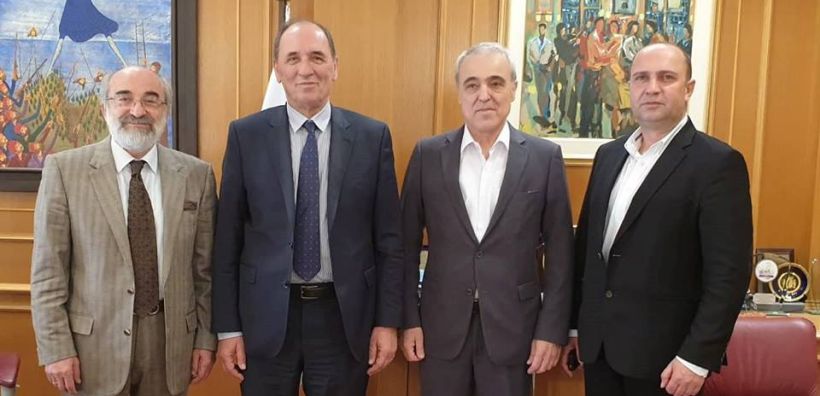 Για εξοικονόμηση, γεωθερμία και LNG μίλησε ο Σταθάκης με τους φορείς της Αλεξανδρούπολης