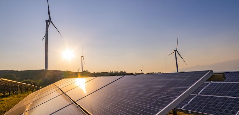 Bain &amp; Company: Τα καθαρά καύσιμα ως πυλώνας της ενεργειακής μετάβασης – Ανάγκη για επενδύσεις 100 δισ. έως το 2030