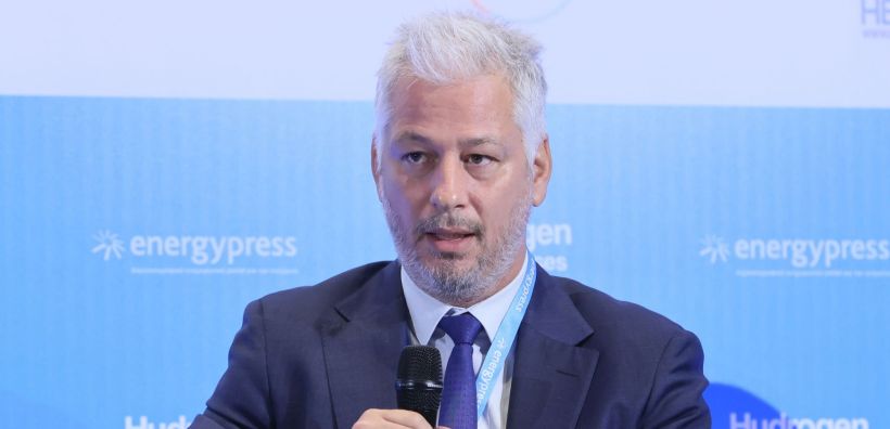Χατζηφώτης: Το 2027 αναμένουμε να ξεκινήσει η παραγωγή υδρογόνου στο διυλιστήριο των Αγ Θεοδώρων