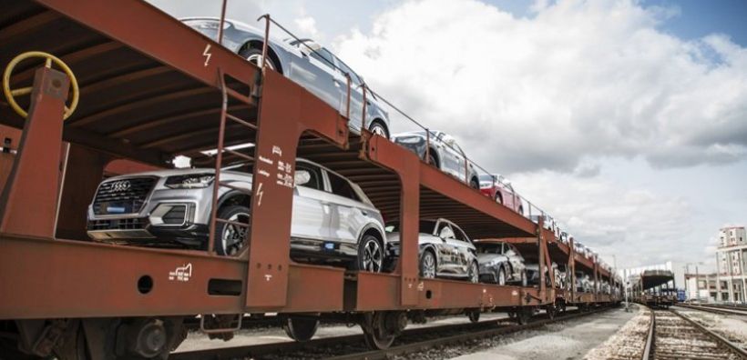 Η Audi μεταφέρει τα μοντέλα της με ηλεκτρικά τρένα