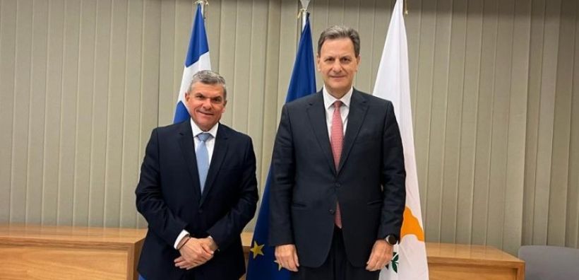 Συνάντηση Σκυλακάκη με τον Κύπριο ομόλογό του - Έπεται υπογραφή Μνημονίου Συναντήληψης για την ηλεκτρική διασύνδεση των δύο χωρών