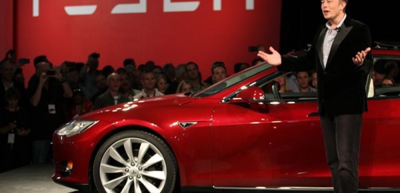 Τον Ιούλιο ξεκινάει η παραγωγή του Tesla 3