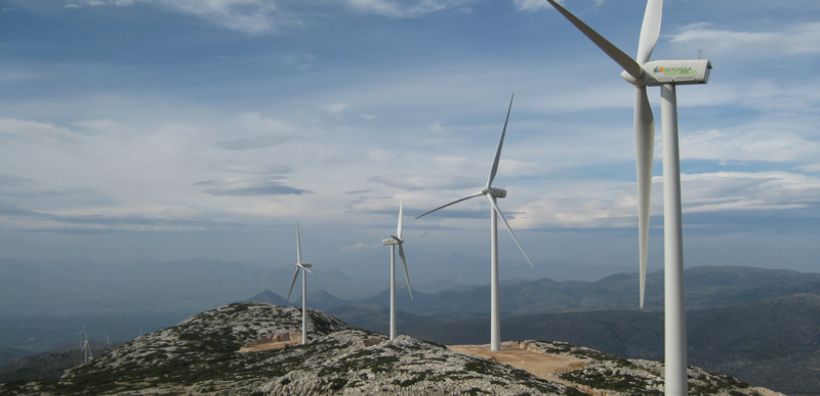 Rokas Renewables: Ολοκλήρωσε αιολικό πάρκο 38MW στο όρος Αραχναίο
