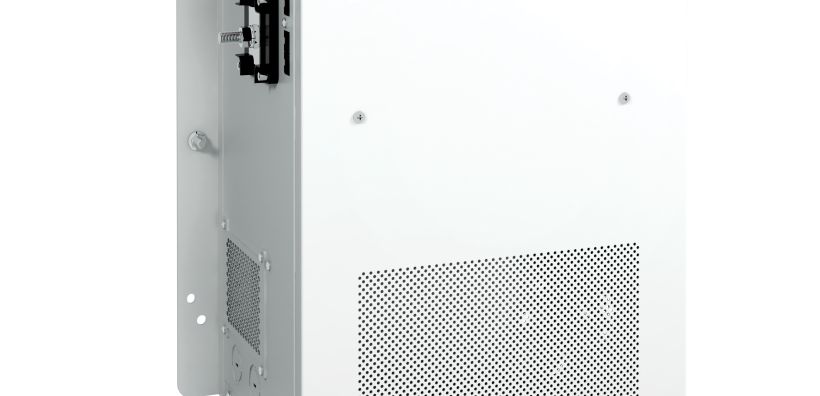 Schneider Electric: Αυτόνομα φ/β και νέο εξουσιοδοτημένο κέντρο υπηρεσιών στην Ελλάδα