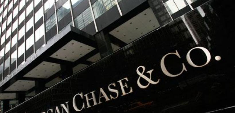 JPMorgan: Εξετάζει την πώληση συμφωνίας πετρελαίου με διυλιστήριο της Φιλαδέλφειας