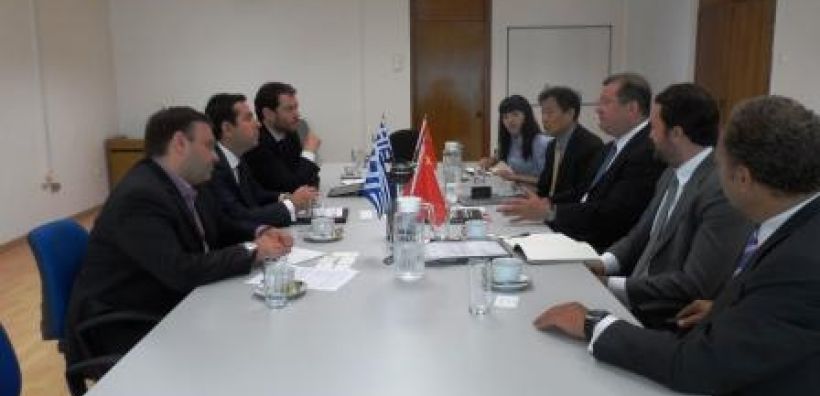 Συνάντηση Μηταράκη με αντιπροσωπεία της κινεζικής Jao Design
