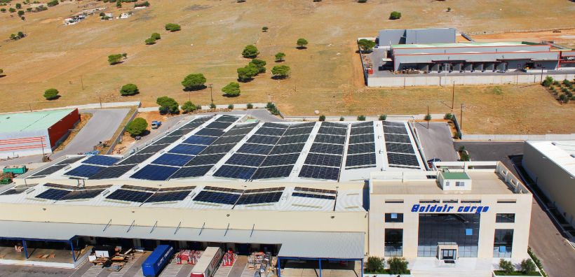Φωτοβολταϊκά 1MW στη στέγη της Goldair Cargo & Logistics 