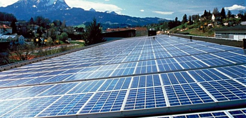 Απώλεια… εσόδων λόγω της έκτακτης εισφοράς στις ΑΠΕ