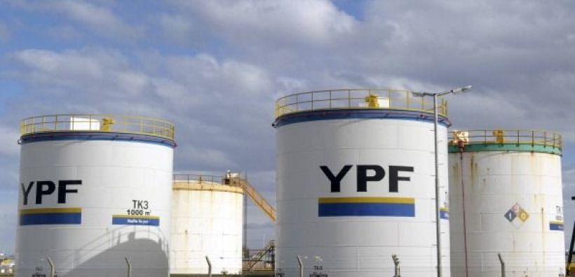 Αργεντινή: Εγκρίθηκε η κρατικοποίηση της YPF 