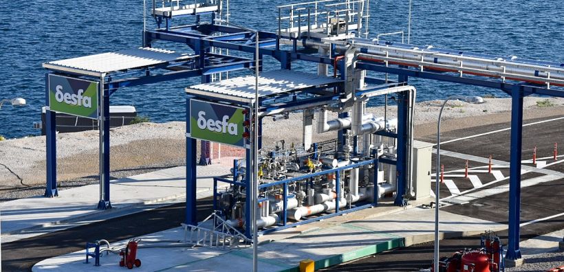 Με θετικούς «οιωνούς» το LNG σε φορτηγά και βιομηχανία – Τον Μάρτιο «στη πρίζα» οι πρώτοι βιομηχανικοί πελάτες και οι εκτιμήσεις για την συνέχεια