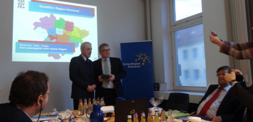 ΚΑΠΕ: Επίσκεψη στο Αννόβερο για την εξοικονόμηση ενέργειας στο δημοτικό οδοφωτισμό