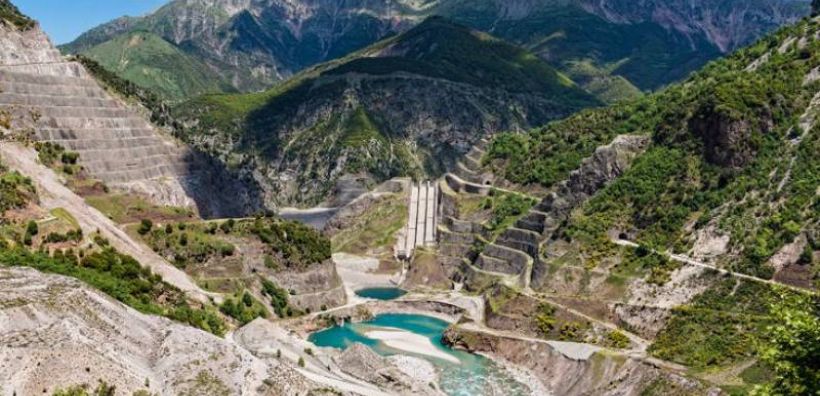 Η ΔΕΗ απελευθερώνει νερά από τα φράγματα του Αχελώου