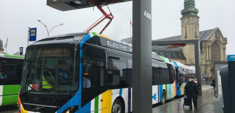 Τα μισά λεωφορεία θα είναι ηλεκτρικά μέχρι το 2025