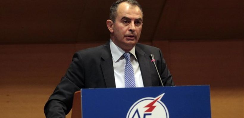 Αδαμίδης σε FT: Η τρόικα έχει το πάνω χέρι - Δεν μπορεί να καθυστερήσει η ιδιωτικοποίηση της ΔΕΗ