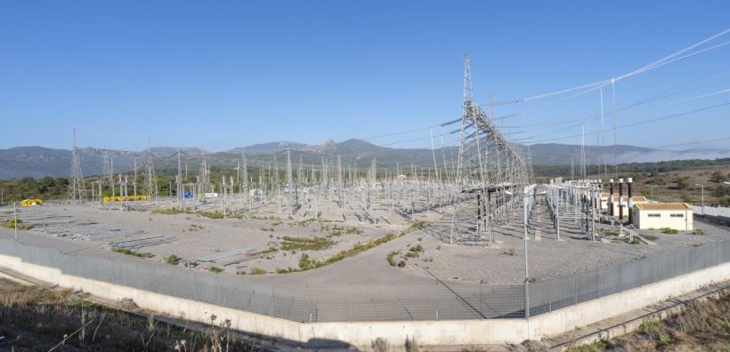 Έγκριση Περιβαλλοντικών Όρων για το Κέντρο Υπερυψηλής Τάσης στη Θεσσαλία με στόχο περισσότερα φωτοβολταϊκά
