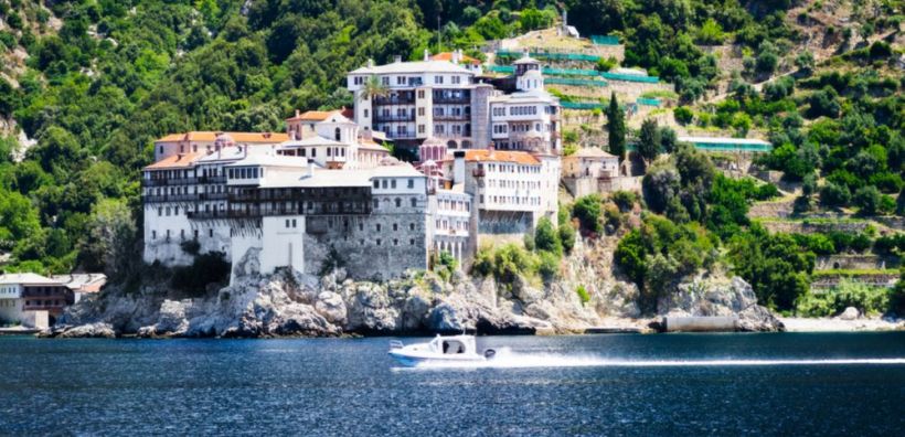 Η… ιδιότυπη ενεργειακή αυτονομία του Αγίου Όρους
