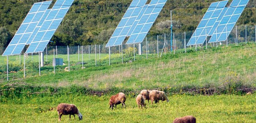 Επιδοτήσεις ως 500.000 ευρώ για χρήση ΑΠΕ σε αγροτικές εκμεταλλεύσεις 