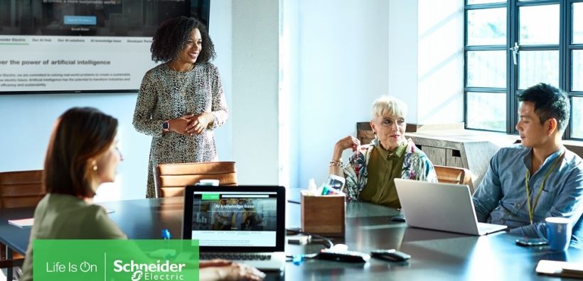 Η Schneider Electric επιταχύνει την ΑΙ at Scale στρατηγική της με σταθερή πρόοδο το πρώτο έτος