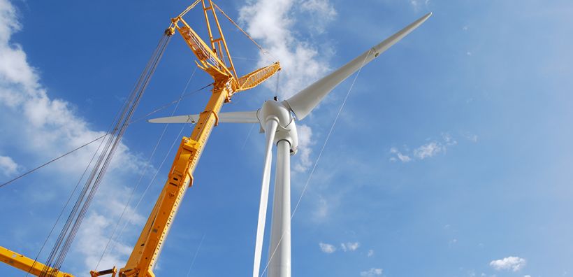 Μείωση πάνω από 20% στις σταθερές ταρίφες των αιολικών πάρκων προδιαγράφει το ΥΠΕΝ