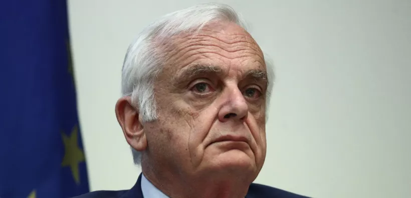 Αϊβαλιώτης: Θα δούμε μείωση στη λιανική ρεύματος από το 2026 – Το φθινόπωρο ενεργοποιούνται τα πορτοκαλί τιμολόγια – 150.000 επιχειρήσεις έλαβαν επιδοτήσεις