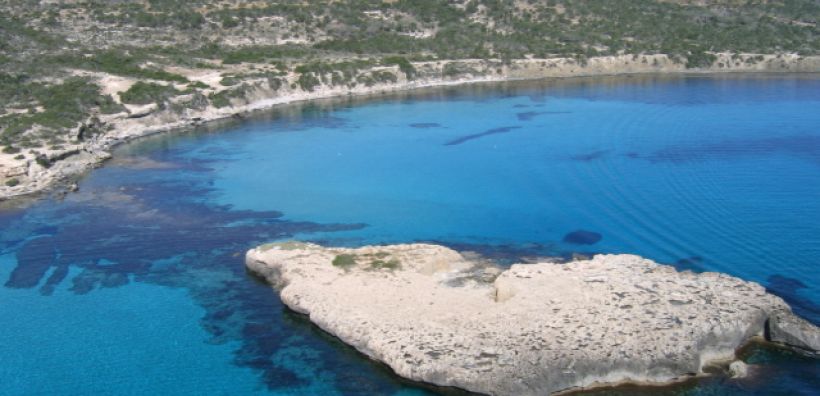 Κύπρος: Καταγγελία στο Ευρωκοινοβούλιο για ρύπανση στη χερσόνησο Ακάμα