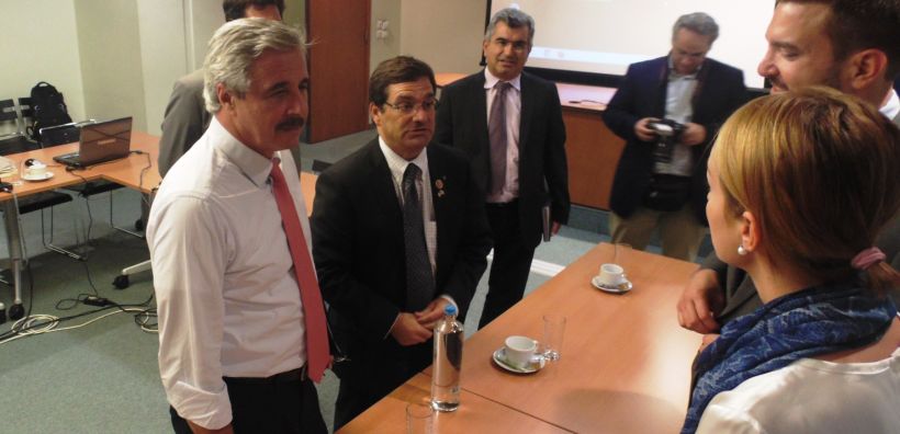Υδρογονάνθρακες και αγωγοί στο επίκεντρο της συνάντησης Μανιάτη με αντιπροσωπεία Αμερικανών Γερουσιαστών