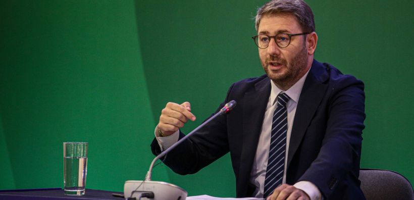 Ανδρουλάκης: Έγιναν συνειδητά λάθη στην Ελλάδα για να ενισχυθεί το λόμπι του φυσικού αερίου
