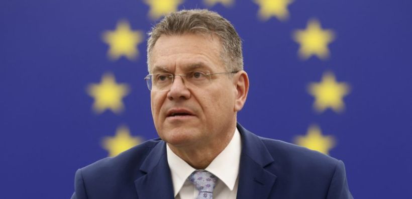 Στις ΗΠΑ ο Επίτροπος Σέφτσοβιτς για τους δασμούς - Περιορισμούς σε εισαγωγές τροφίμων σχεδιάζει η ΕΕ ως αντίποινα