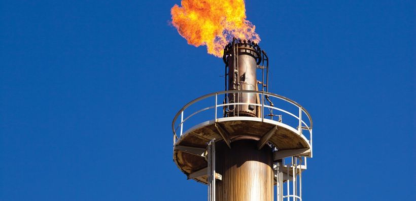 IEA: Οι δαπάνες των ΗΠΑ για ορυκτά καύσιμα θα ξεπεράσουν για πρώτη φορά αυτές της Κίνας
